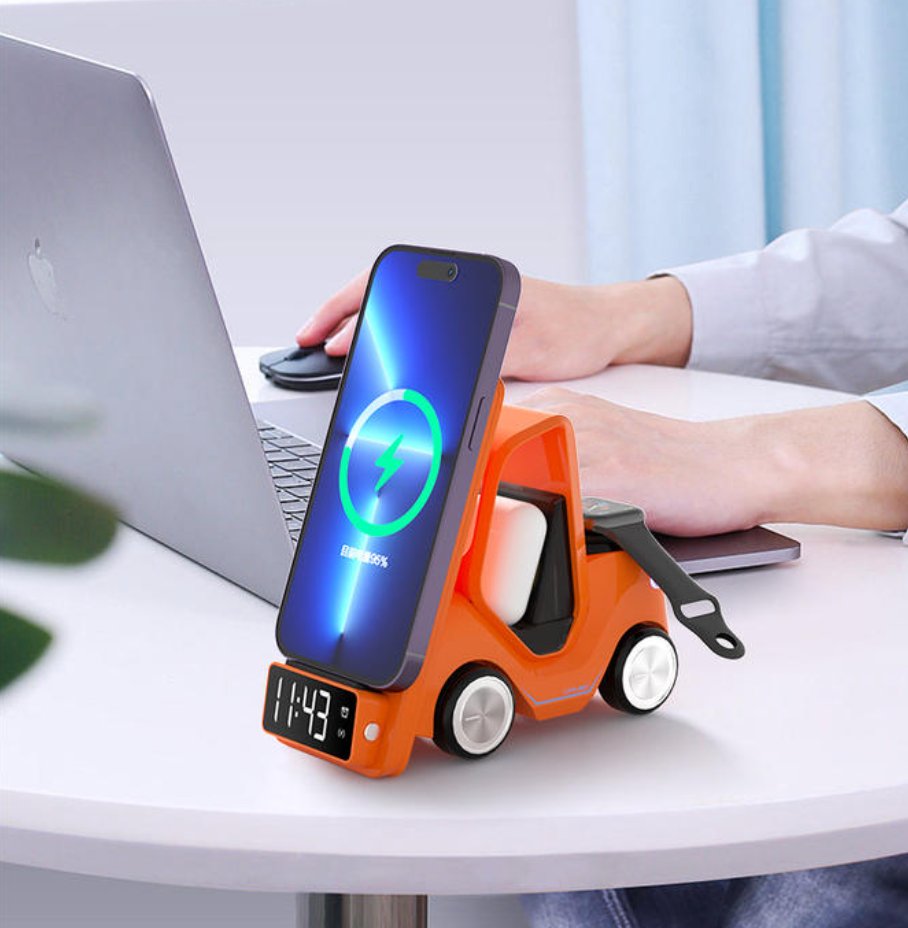 Forklift 4-In-1 Wireless Charging Station